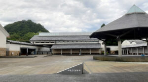 因幡万葉歴史館　鳥取県鳥取市国府町　大伴家持　伊福部昭 作曲 『因幡万葉の歌五首』